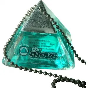 WOP The Move Eau Techno parfüm şişesi