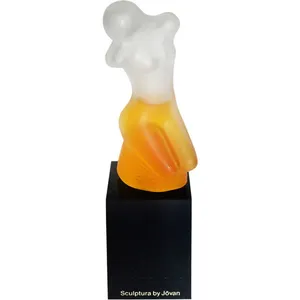 Jōvan Sculptura (Cologne Concentrate) parfüm şişesi
