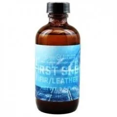 Barrister And Mann First Snow parfüm şişesi
