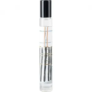 Oliver Bonas Blackberry & Sandalwood perfume bottle