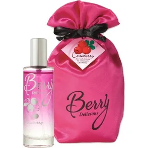 Berry Delicious Cranberry / クランベリー perfume bottle