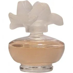 Pupa Rose Nuage parfüm şişesi