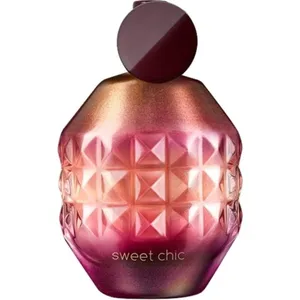cy°zone Sweet Chic parfüm şişesi