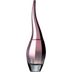 Oriflame Enigma Dare to Dream parfüm şişesi
