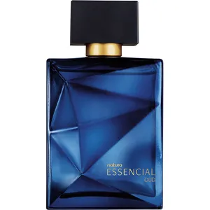 Natura Essencial Oud Masculino parfüm şişesi