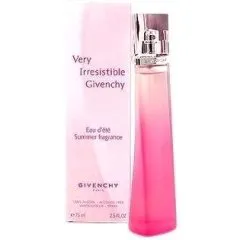 Givenchy Very Irrésistible Givenchy Eau d'Été parfüm şişesi
