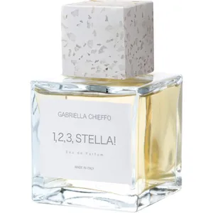 Gabriella Chieffo 1,2,3, Stella! parfüm şişesi