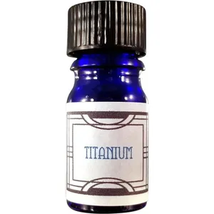 Nui Cobalt Designs Titanium parfüm şişesi