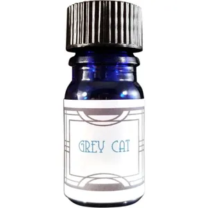 Nui Cobalt Designs Grey Cat parfüm şişesi