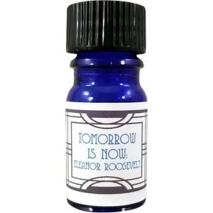 Nui Cobalt Designs Tomorrow is Now / Tomorrow is Now: Eleanor Roosevelt parfüm şişesi