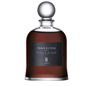 Serge Lutens La couche du diable parfüm şişesi