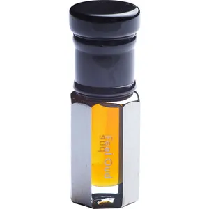 Feel Oud Fleur Oud Santal parfüm şişesi