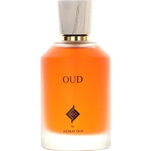 Kesrat Oud Oud parfüm şişesi