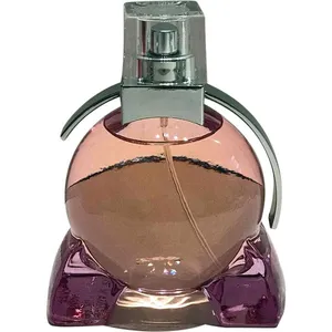 Parfums Saint Amour Atypique parfüm şişesi
