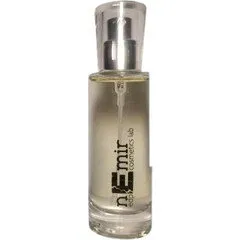 Cosmetics Lab Nemir perfume bottle