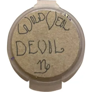 Wild Veil Perfume Devil (Solid Perfume) parfüm şişesi