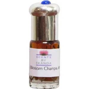 Scents by Skanda Plum Blossom Champa Attar parfüm şişesi