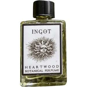 Heartwood Botanical Perfume Ingot parfüm şişesi