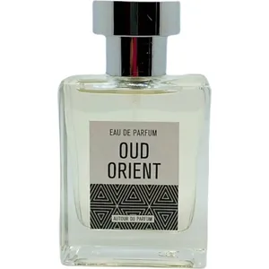 Autour du Parfum Oud Orient perfume bottle