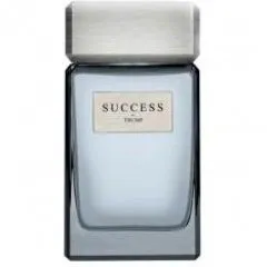 Donald Trump Success perfume bottle