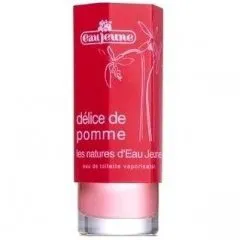 Eau Jeune Délice de Pomme perfume bottle