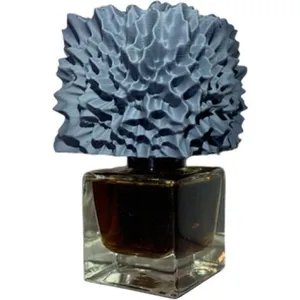 Phronema Perfumes Monoliths & Dimensions parfüm şişesi