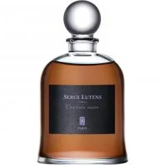 Serge Lutens Une voix noire parfüm şişesi
