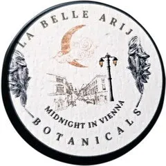 La Belle Arij Botanicals Midnight in Vienna perfume bottle