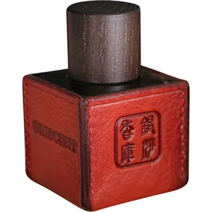 Ensar Oud Chinese Exclusive Hyang Kang Edition parfüm şişesi