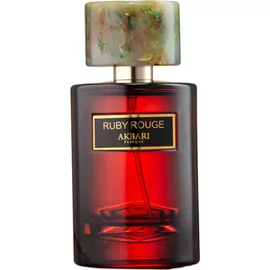 Akbari Perfume Ruby Rouge parfüm şişesi