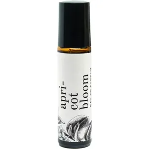 Broken Top Candle Apricot Bloom perfume bottle