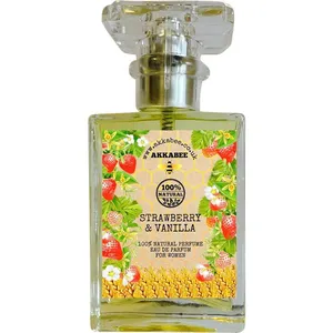 Akkabee Strawberry & Vanilla parfüm şişesi