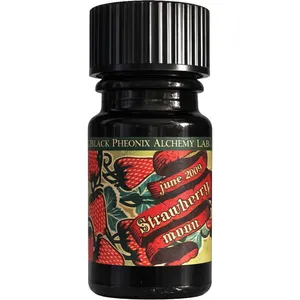 Black Phoenix Alchemy Lab Strawberry Moon 2009 parfüm şişesi