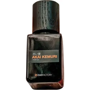 Oud Factory Akai Kemuri parfüm şişesi