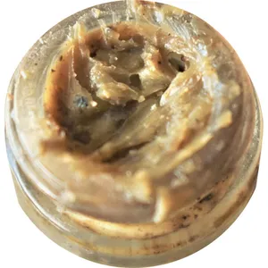 Organic Perfume Girl Vegan Musk parfüm şişesi
