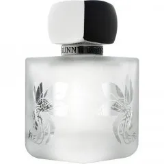 Rouge Bunny Rouge Chatoyant perfume bottle