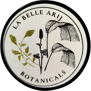 La Belle Arij Botanicals Rewilding parfüm şişesi