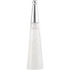 Issey Miyake L'Eau d'Issey - Une Goutte sur un Pétale / A Drop on a Petal perfume bottle