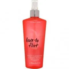 Victoria's Secret Love to Flirt parfüm şişesi