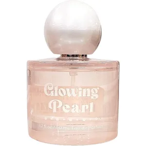 Tru Fragrance Glowing Pearl parfüm şişesi