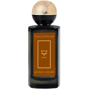 Maison Douze Terre Authentique perfume bottle
