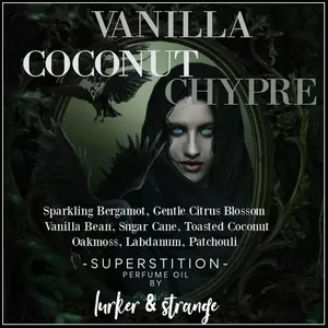 Lurker & Strange Superstition parfüm şişesi