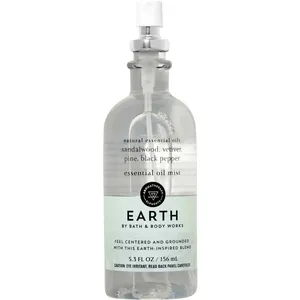 Bath & Body Works Earth parfüm şişesi