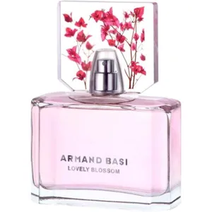 Armand Basi Lovely Blossom parfüm şişesi