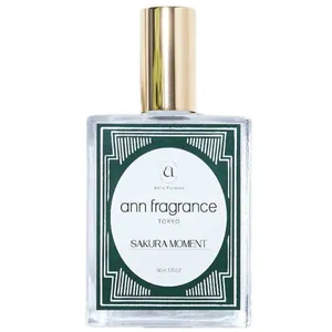 ann fragrance 33. Sakura Moment parfüm şişesi
