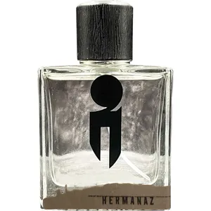 Icon de Parfum Hermanaz perfume bottle