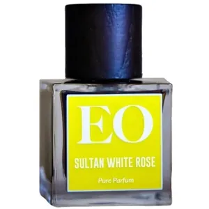 Ensar Oud Sultan White Rose: Kyara K parfüm şişesi