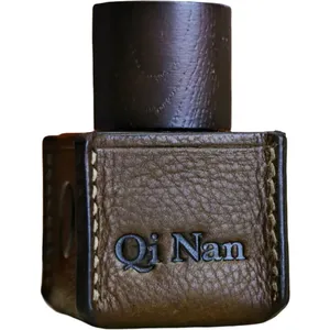 Ensar Oud Qi Nan: Kalbar 3000 parfüm şişesi