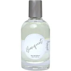 Tératu Beauty Banquet perfume bottle