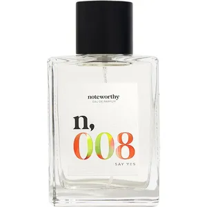 Noteworthy n,008 parfüm şişesi